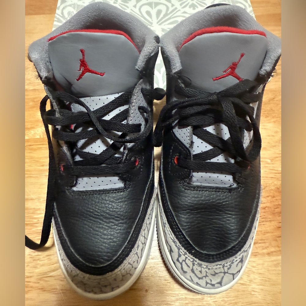 Jordan black cement 3’s